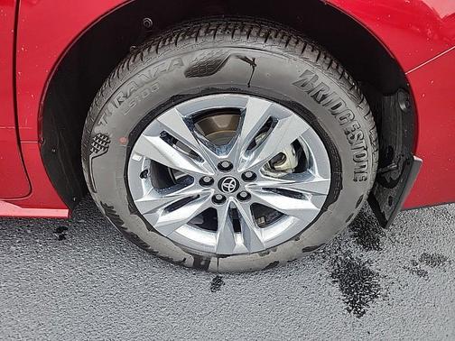 Ruby Flare Pearl 2026 Toyota Sienna XLE