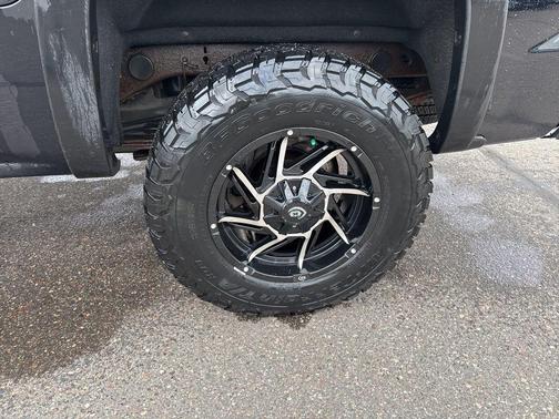 Black 2014 Chevrolet Silverado 1500 High Country