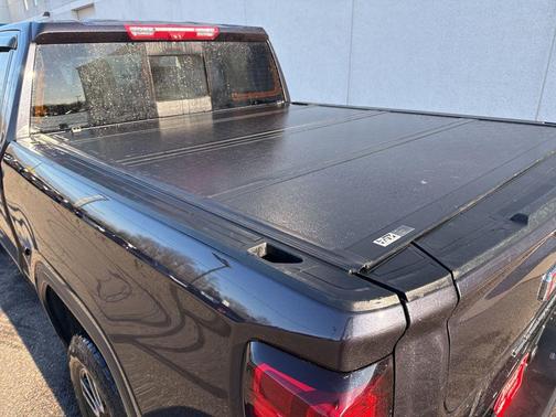 Titanium Rush Metallic 2022 GMC Sierra 1500 AT4