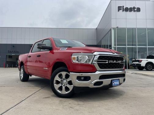 2024 RAM 1500 Lone Star Crew Cab 4x2 57' Box
