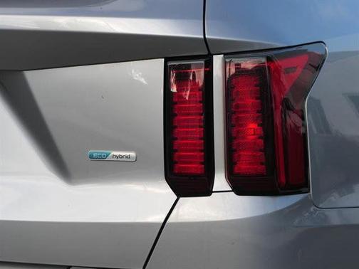2022 Kia Sorento Hybrid S