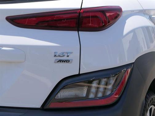 2022 Hyundai KONA Limited