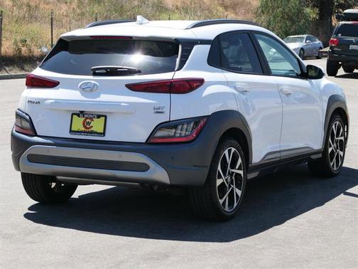 2022 Hyundai KONA Limited