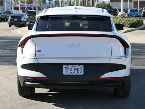 2025 Kia EV6 Light Long Range