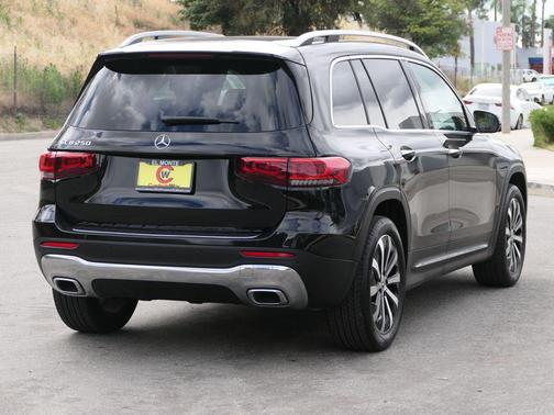 Black 2023 Mercedes-Benz GLB 250 Base