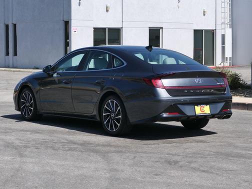 2023 Hyundai SONATA Limited