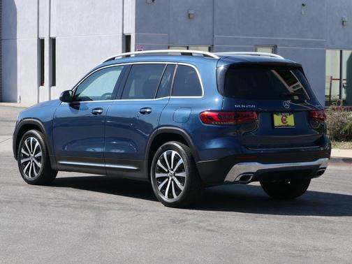 Blue 2022 Mercedes-Benz GLB 250 4MATIC
