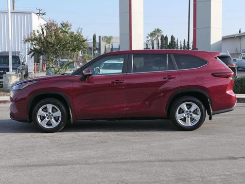 2023 Toyota Highlander XSE