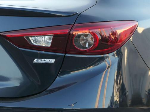 2014 Mazda Mazda3 s Grand Touring