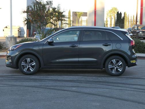 2022 Kia Niro Plug-In Hybrid EX
