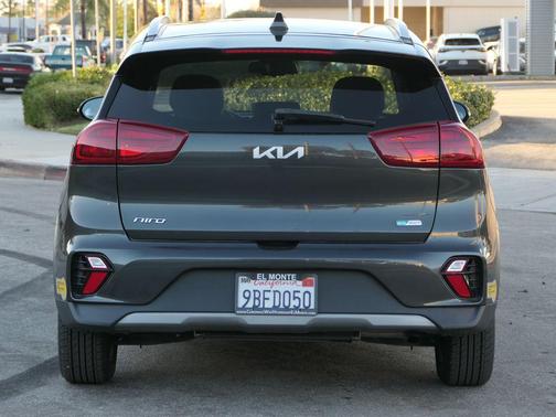 2022 Kia Niro Plug-In Hybrid EX