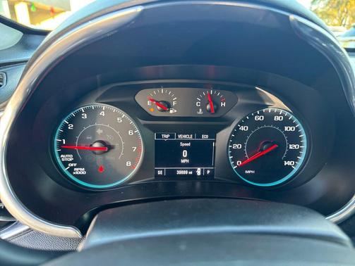 Sandy Ridge Metallic 2018 Chevrolet Malibu LT