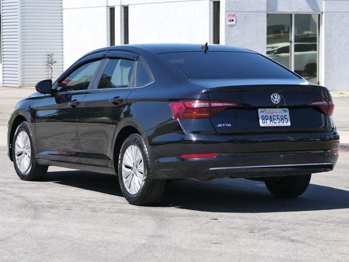 2019 Volkswagen Jetta 1.4T R-Line