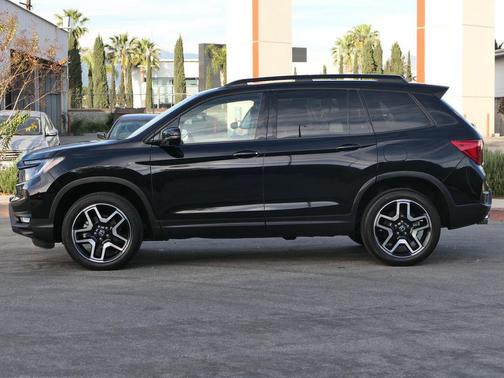 2023 Honda Passport AWD Elite