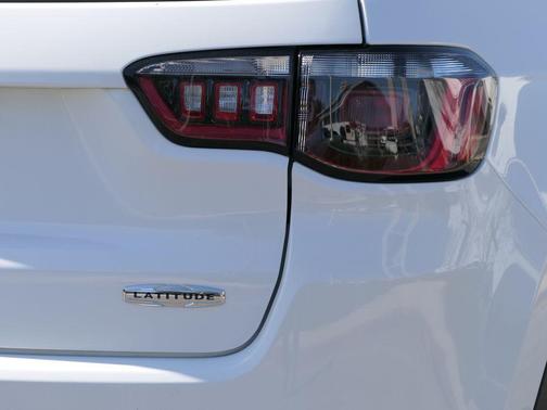 2023 Jeep Compass Latitude