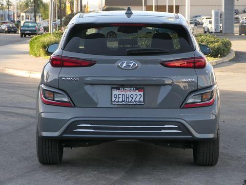 2023 Hyundai KONA EV SE