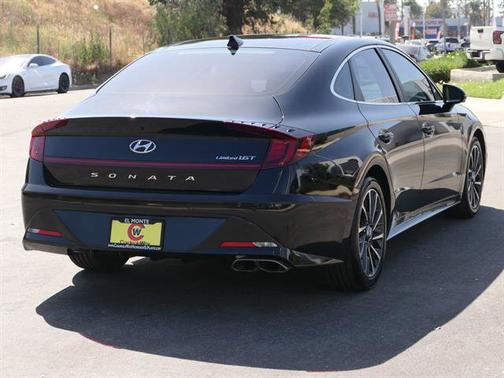 2022 Hyundai SONATA Limited