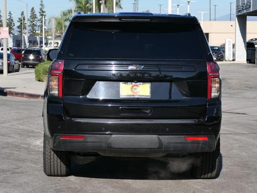 2023 Chevrolet Suburban 4WD Z71