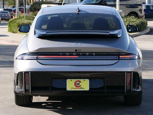 2024 Hyundai IONIQ 6 Limited