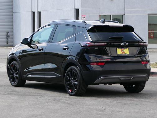 Mosaic Black Metallic 2023 Chevrolet Bolt EUV FWD Premier
