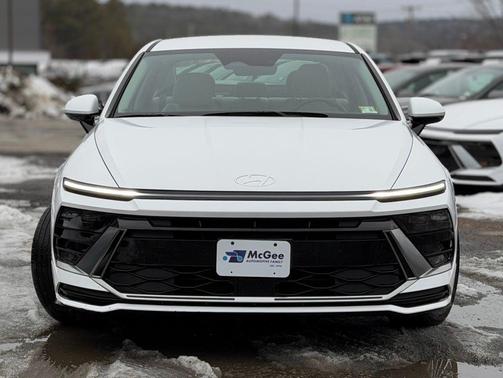 2024 Hyundai SONATA Hybrid SE