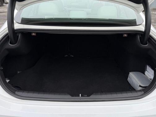 2024 Hyundai SONATA Hybrid SE