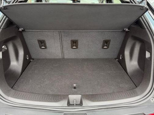 2023 Chevrolet Bolt EUV FWD LT