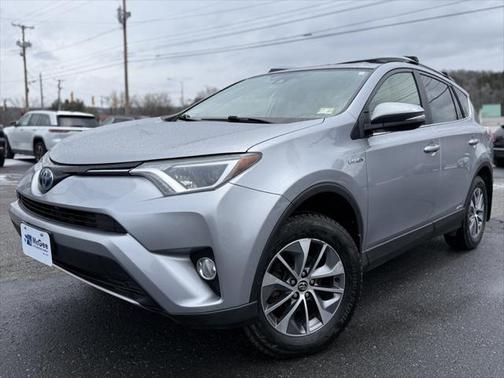 2017 Toyota RAV4 Hybrid XLE