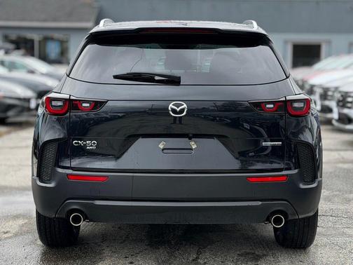 2025 Mazda CX-50 2.5 S Preferred Package