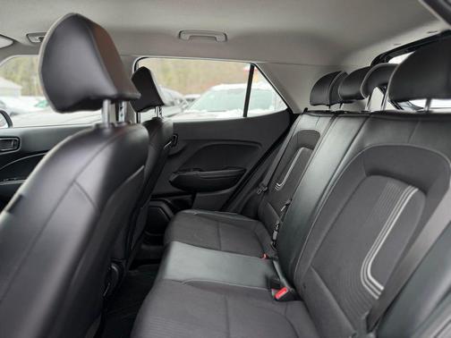 2024 Hyundai VENUE Limited