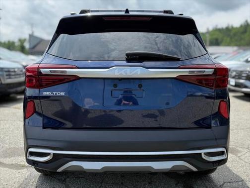 2023 Kia Seltos EX