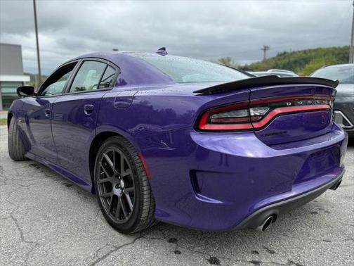 2016 Dodge Charger R/T Scat Pack