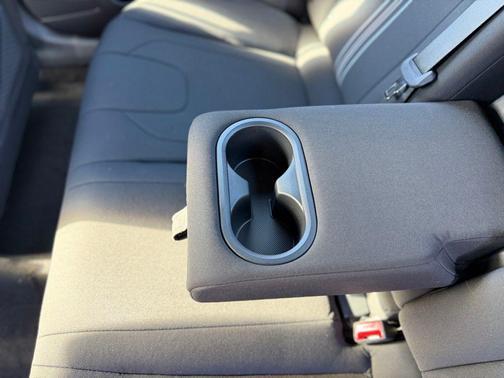 2026 Hyundai ELANTRA Sport