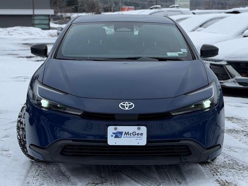 2024 Toyota Prius LE