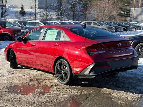 2026 Hyundai ELANTRA Sport