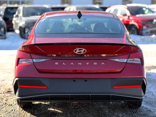 2026 Hyundai ELANTRA Sport