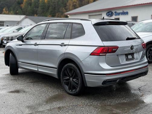 2022 Volkswagen Tiguan 2.0T SE R-Line Black 4MOTION