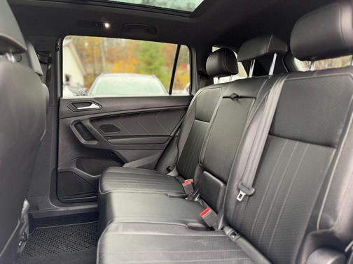2022 Volkswagen Tiguan 2.0T SE R-Line Black 4MOTION