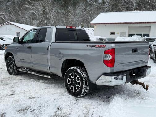 2016 Toyota Tundra SR5