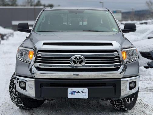 2016 Toyota Tundra SR5