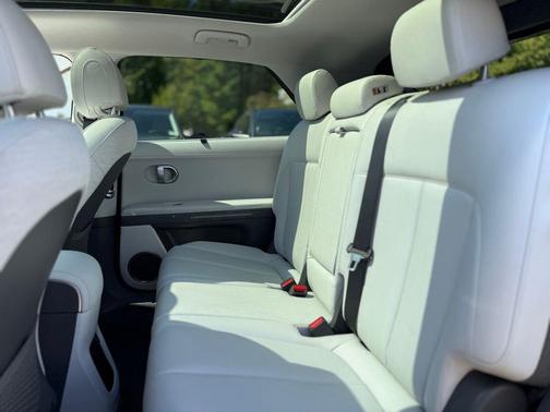 2022 Hyundai IONIQ 5 Limited