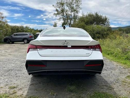 2025 Hyundai ELANTRA HEV Blue