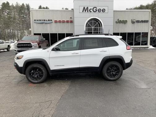2022 Jeep Cherokee Trailhawk