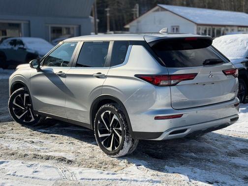 2022 Mitsubishi Outlander SE 2.5 S-AWC