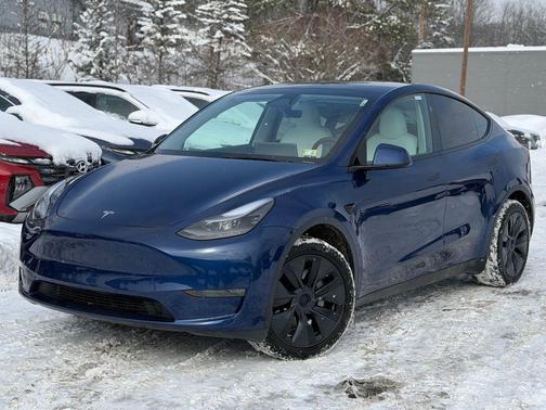 2024 Tesla Model Y Long Range Dual Motor All-Wheel Drive
