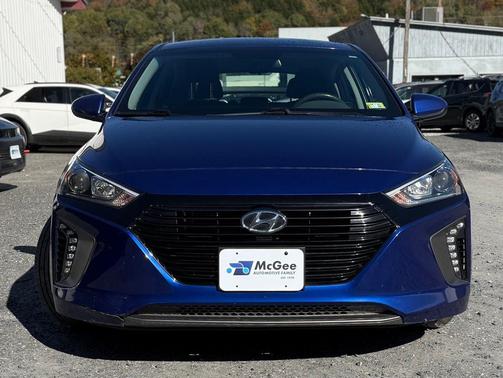 2019 Hyundai IONIQ Plug-In Hybrid Base