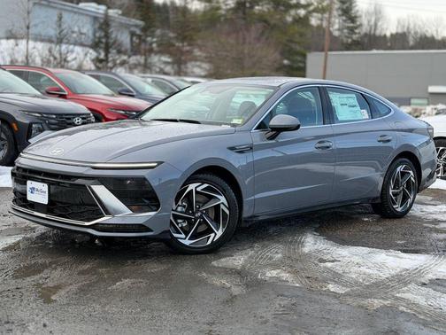 2026 Hyundai SONATA SEL