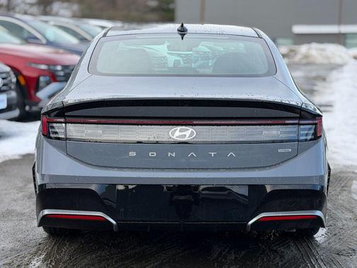 2026 Hyundai SONATA SEL