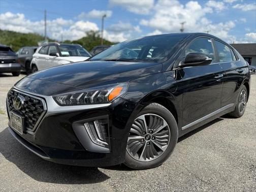 2021 Hyundai IONIQ Plug-In Hybrid Limited