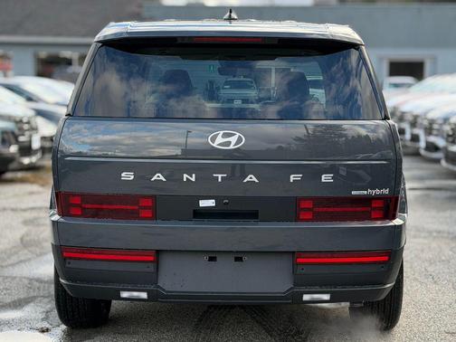 2026 Hyundai SANTA FE SE